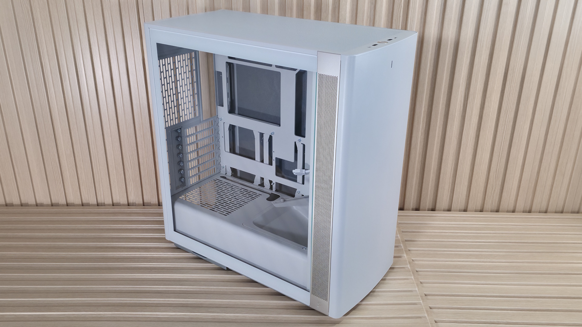 Fractal Define One - Outside