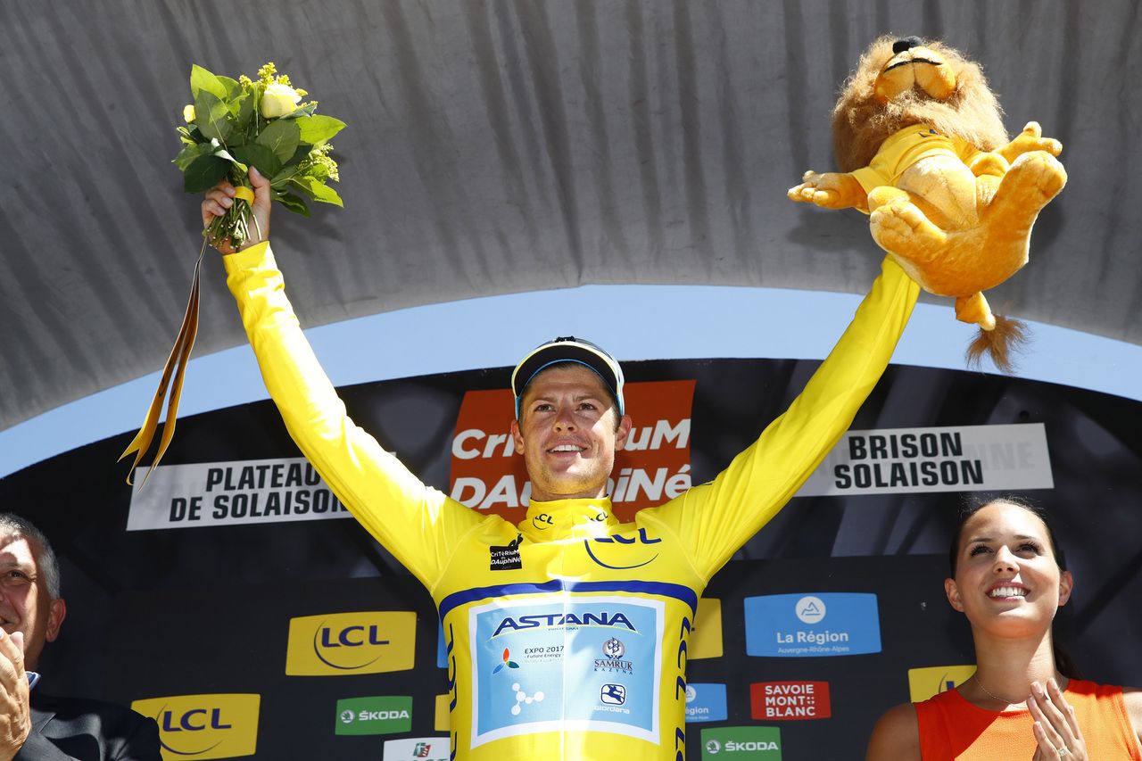 Jakob Fuglsang in yellow after the Crit&eacute;rium du Dauphin&eacute;'s final stage