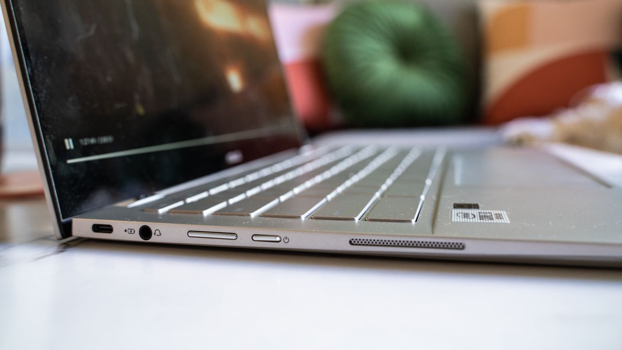 Asus Chromebook Flip C436F