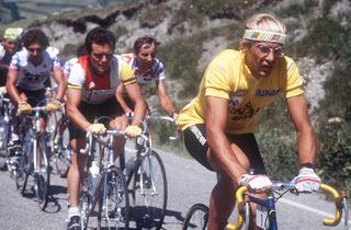 Le Franais Laurent Fignon mne devant son compatriote Bernard Hinault le 17 juillet 1984 lors de la 18me tape du Tour de France entre Bourg dOisans et La Plagne Le maillot jaune remportera cette tape et simposera Paris pour la 2me anne conscutive relguant Hinault 2me 1032 au classement gnral finalFrenchman Laurent Fignon leads in front of his compatriot Bernard Hinault during the 18th stage of the Tour de France between Bourg dOisans and La Plagne Fignon won the stage and went on to capture his second consecutive Tour de France Hinault finished 2nd 10 minutes and 32 sec behind Photo by STAFF AFP Photo by STAFFAFP via Getty Images