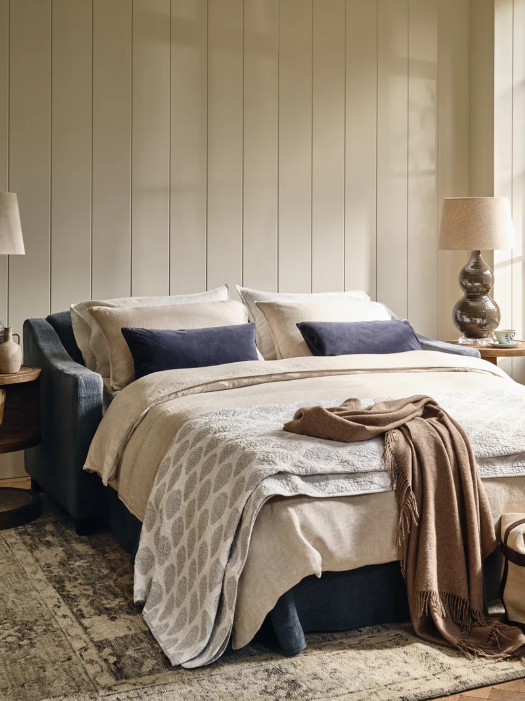 OKA Mid-century style sofa bed