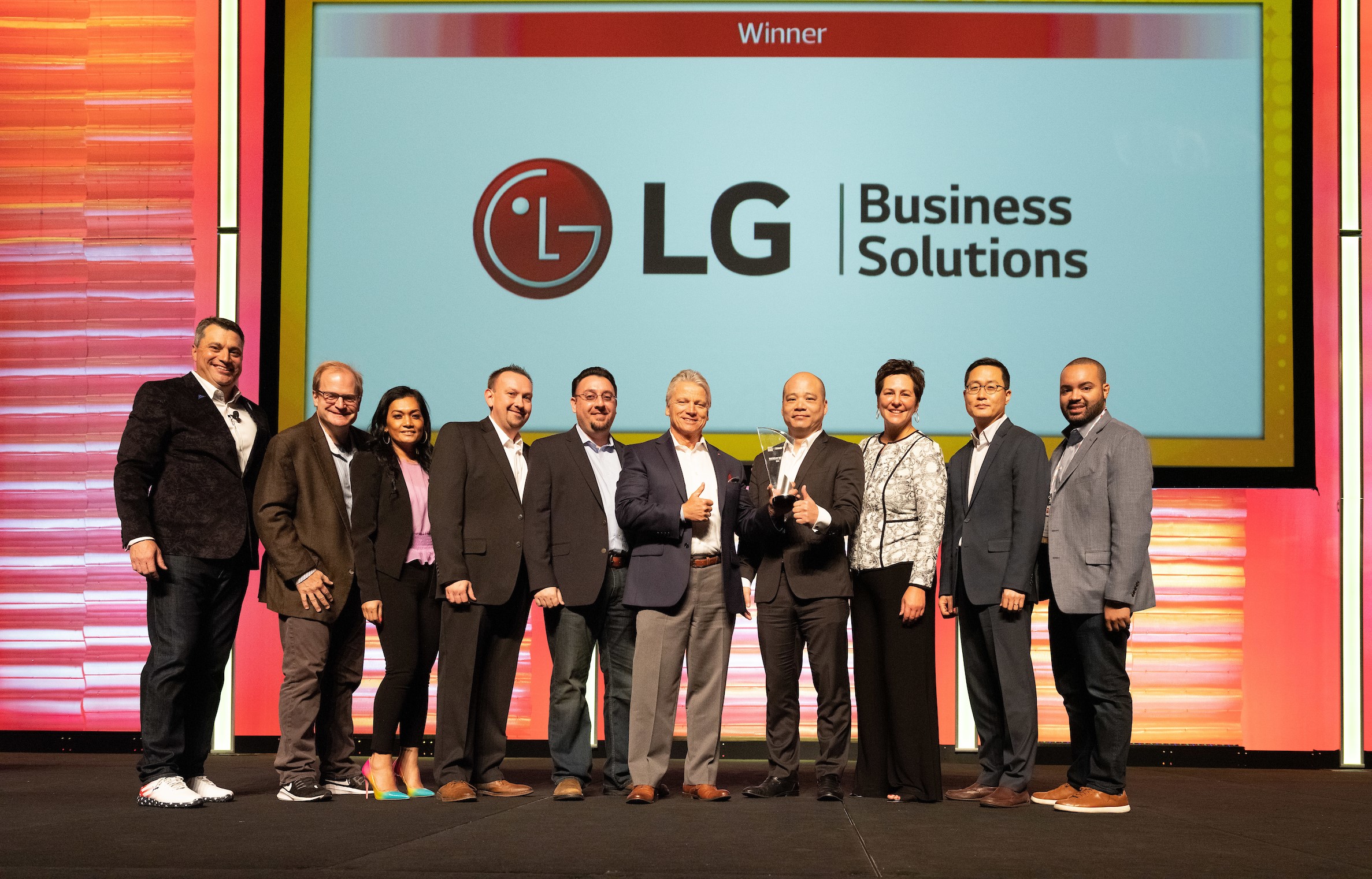 LG Business Solutions Recognized as CDW Partner of the Year
