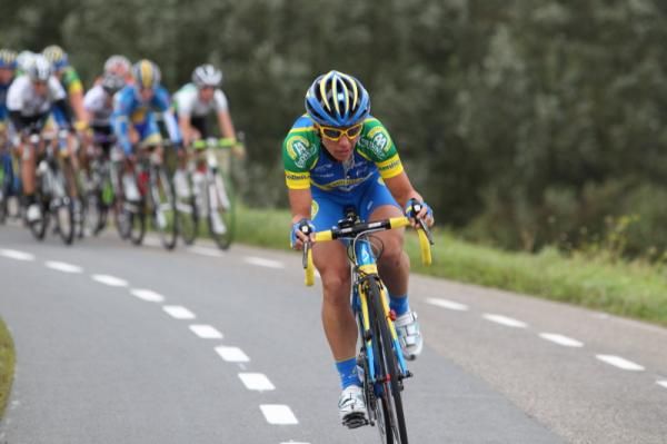 Trixi Worrack (AA Drink) tried to attack, but noone was going to get away from the break