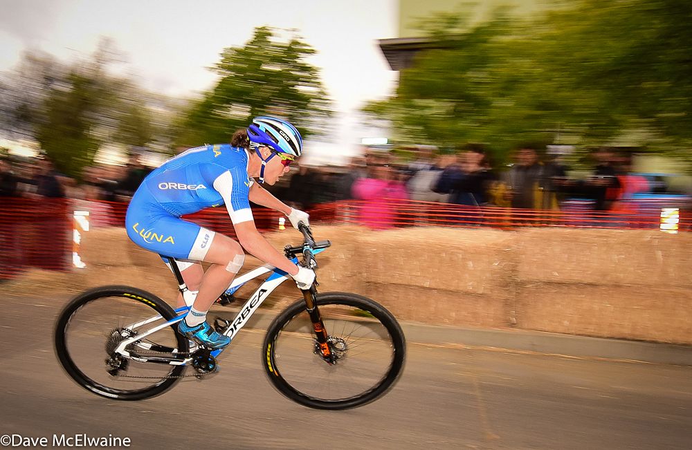 Georgia Gould (Luna Pro Team) descends in second place with two laps to go.