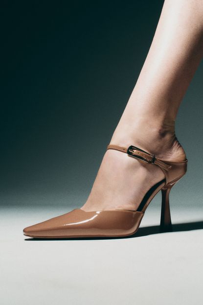 controversial marathon shoes