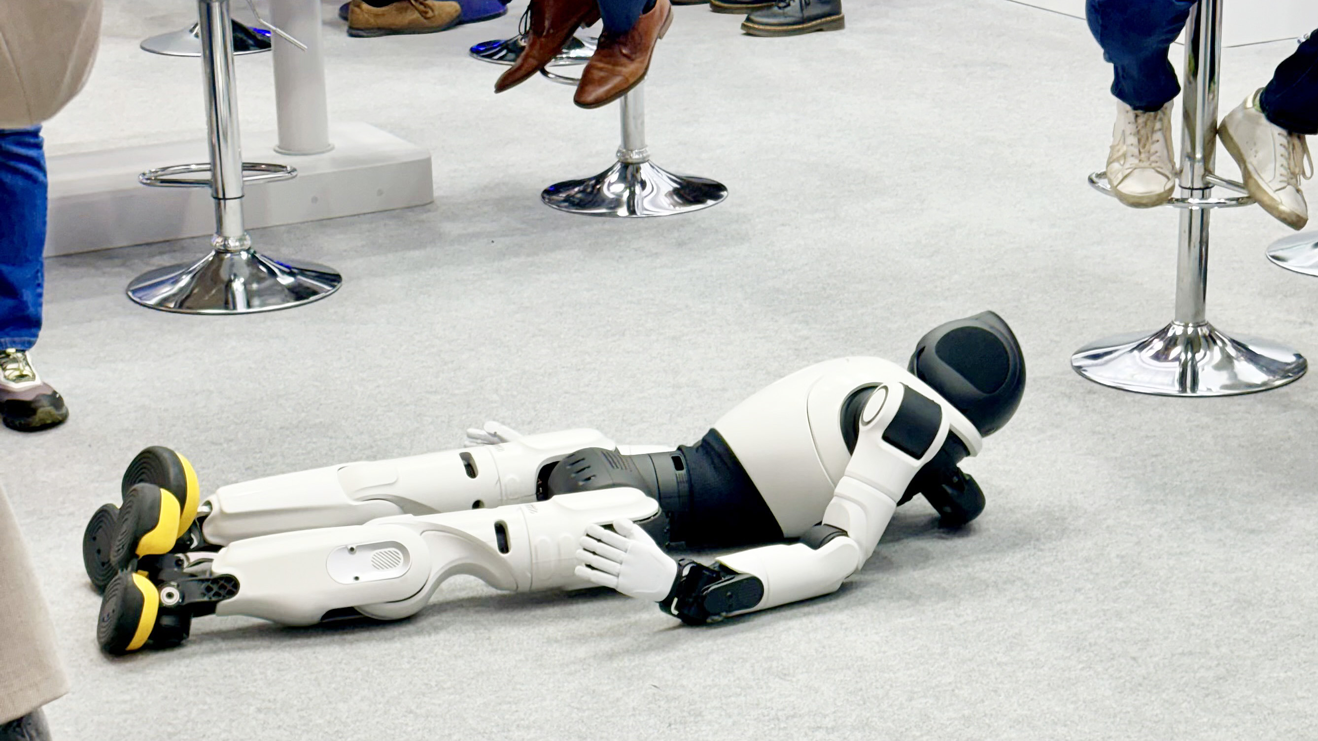 Robots of MWC 2026 including the Agibot X2 and Magicbot Z1