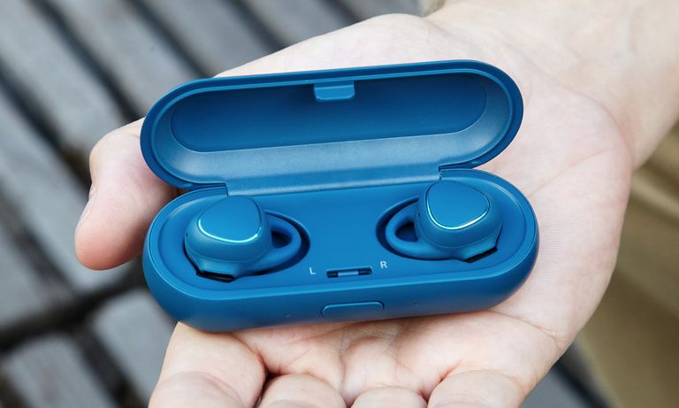 sony gear iconx