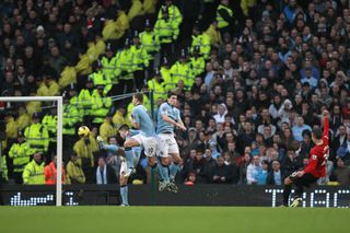 Soccer – Barclays Premier League – Manchester City v Manchester United – Etihad Stadium