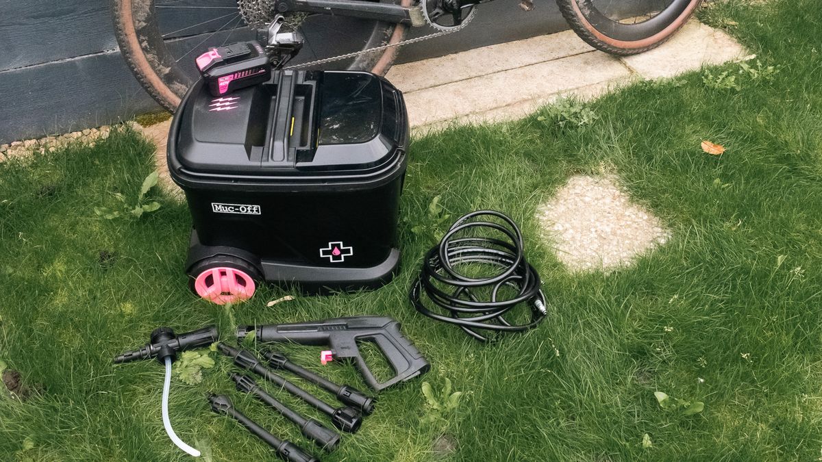 Details of the Muc-Off Mobile Bike Pressure Washer