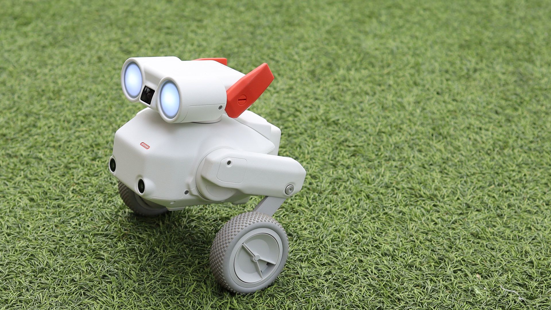 Mondo Beni camera robot