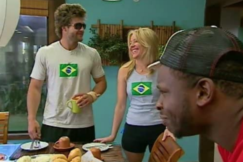 Contestants don't have to cook their own food.