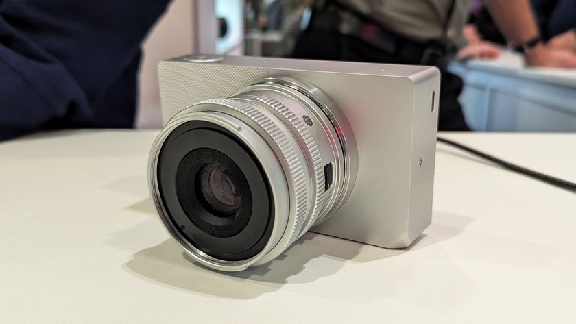 A white Sigma BF camera