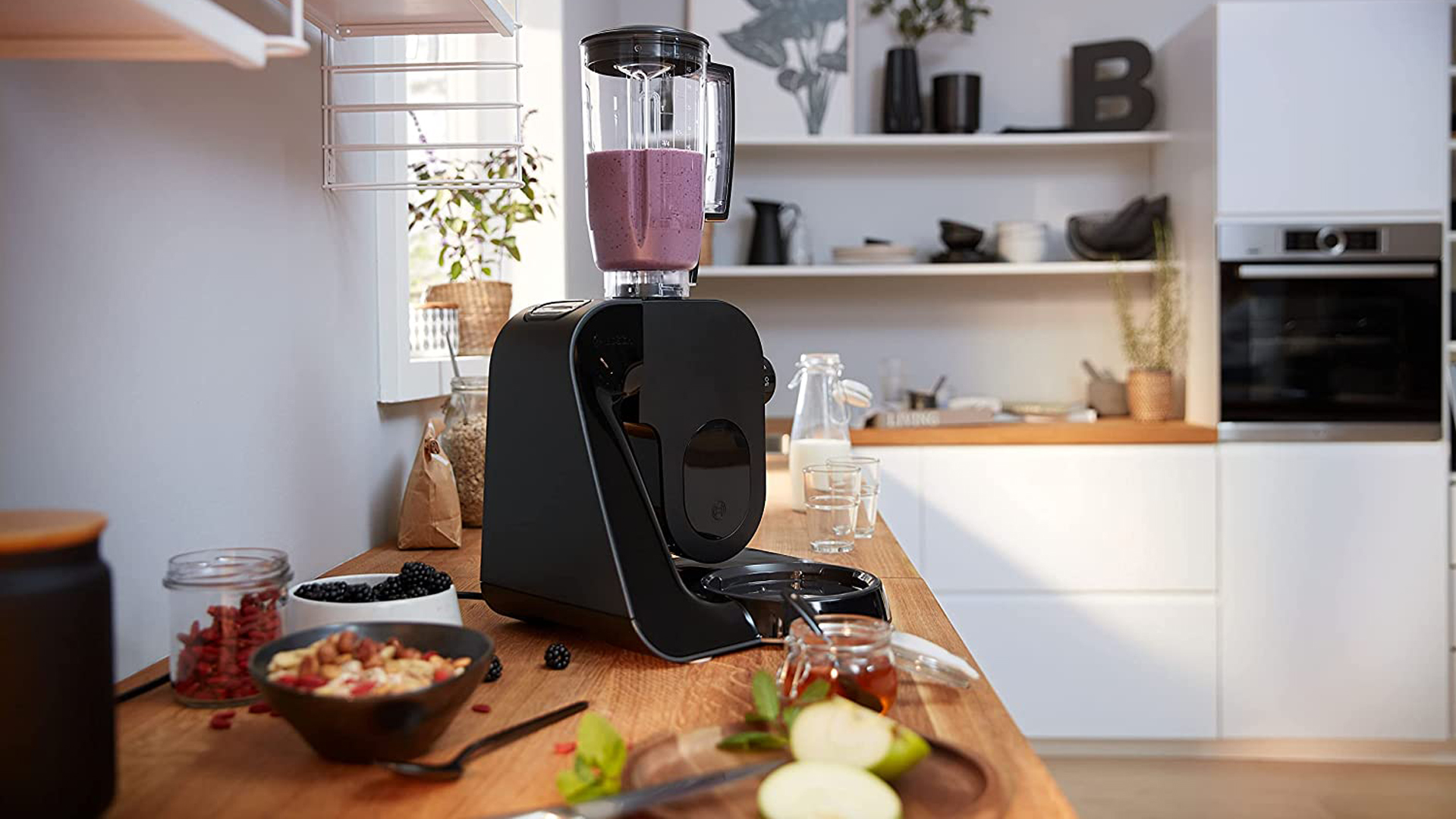 Bosch OptiMum Kitchen Machine review: Bosch's kitchen machine combines a  scale and a stand mixer - CNET