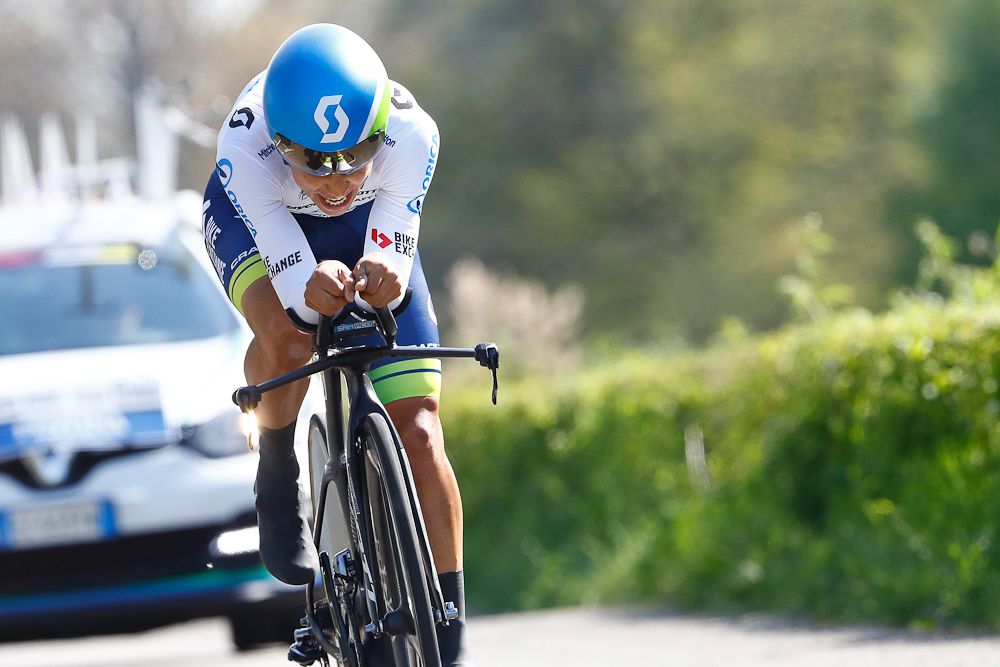 Orica-GreenEdge's Esteban Chaves kept his GC ambitions alive Friday during the Giro opener.