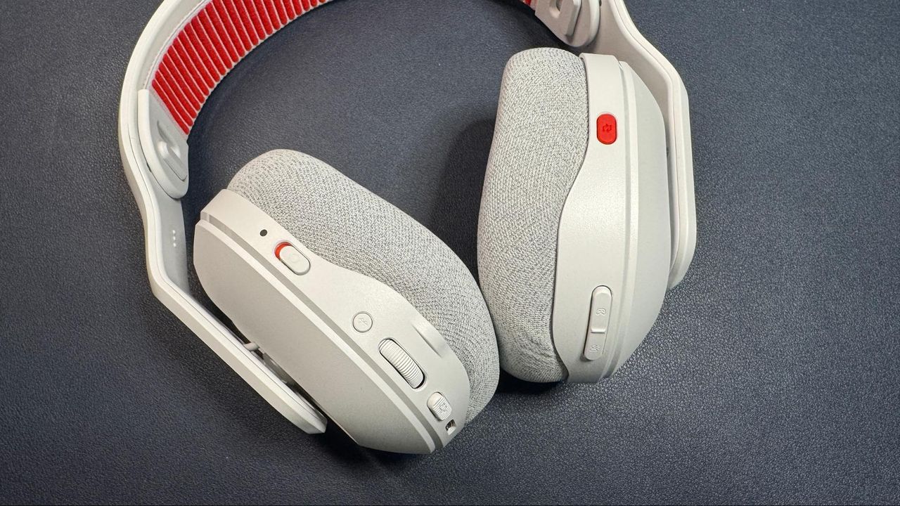 Astro A20 X