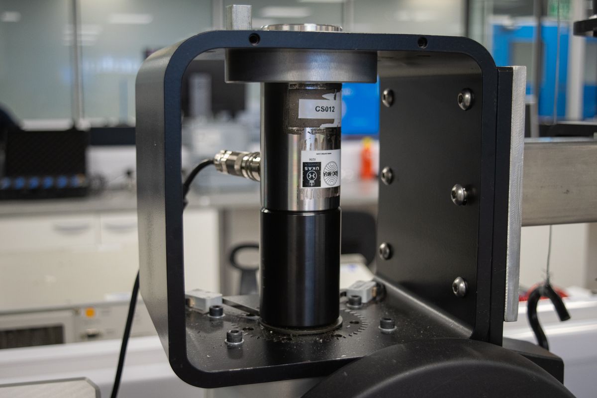 How accurate is a well used torque wrench? We went to a lab to find out ...