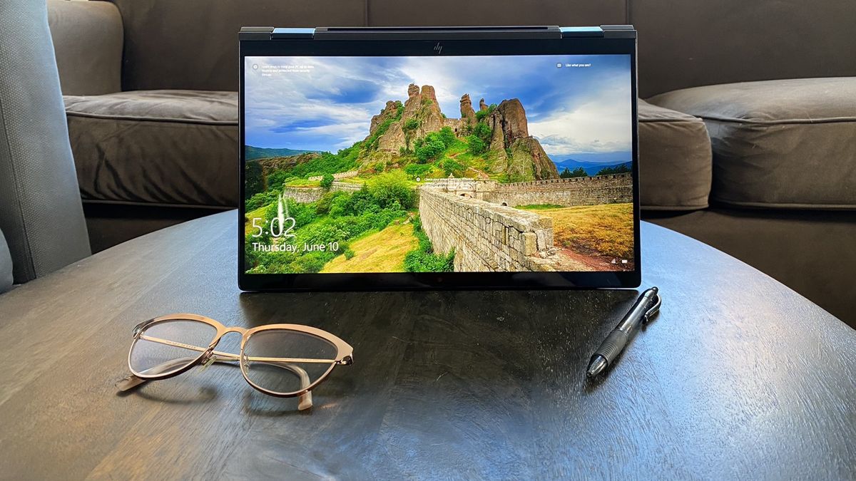 Hp Elite Dragonfly Max Review A Pricey 5g Follow Up Tom S Hardware