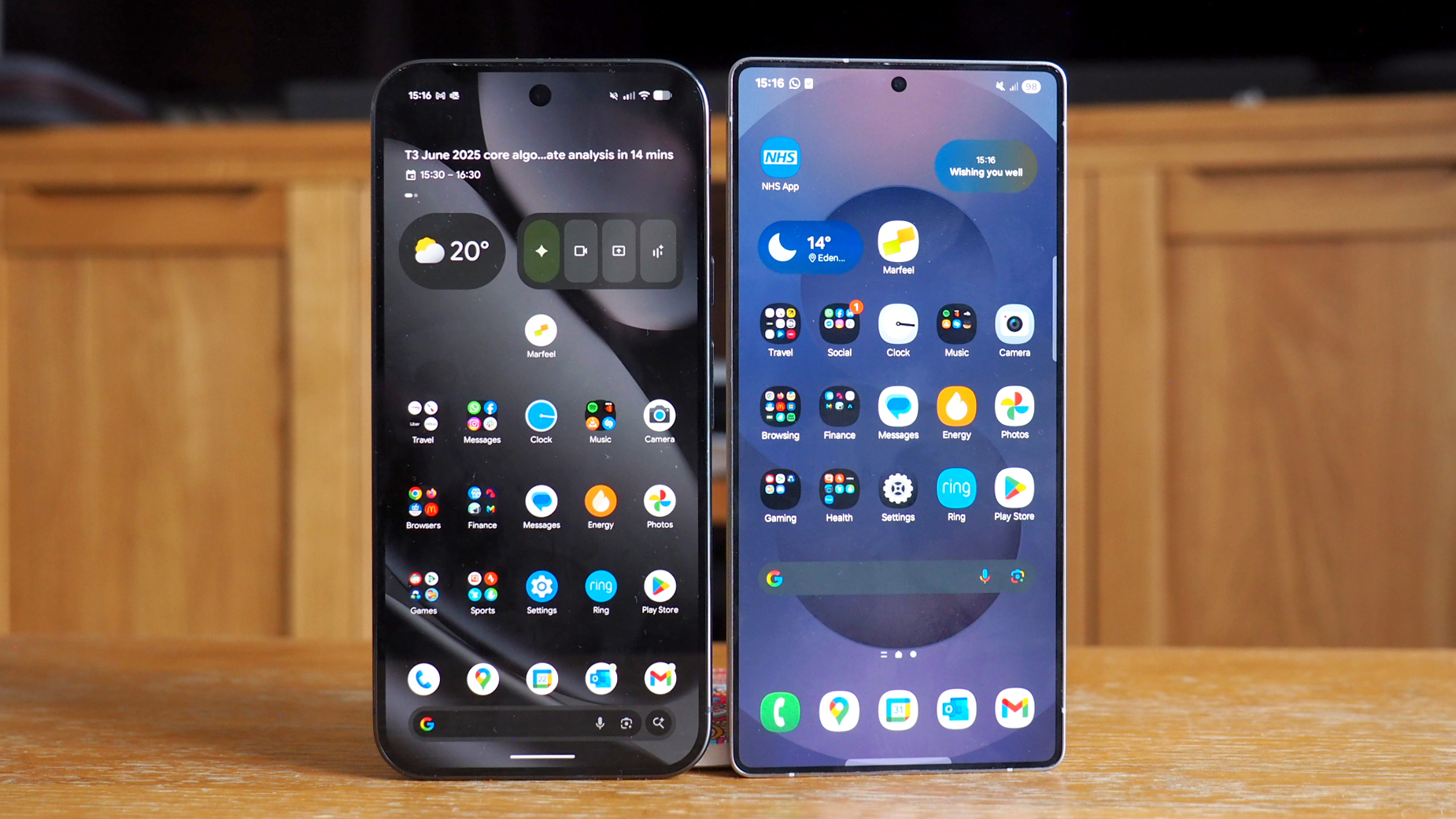 Google Pixel 10 Pro XL and Samsung Galaxy S25 Ultra side by side
