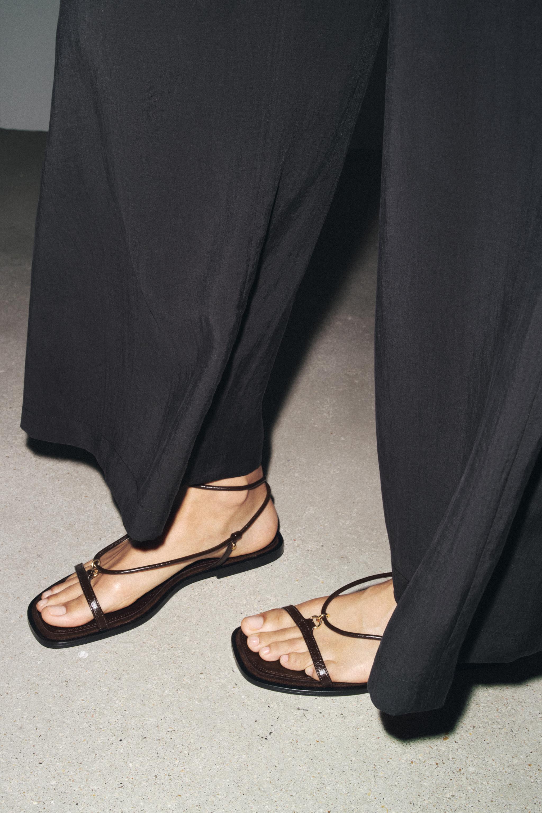 Leather thin-band sandals