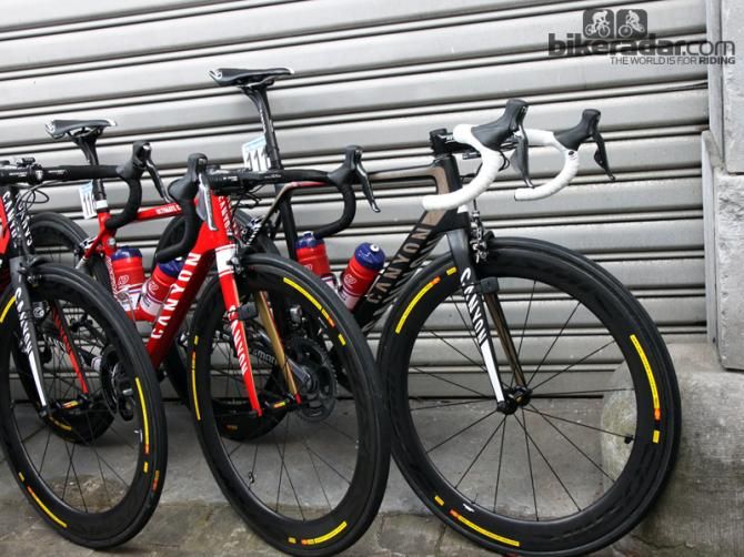 Alexander Kristoff's (Katusha) custom painted Canyon Ultimate CF SLX