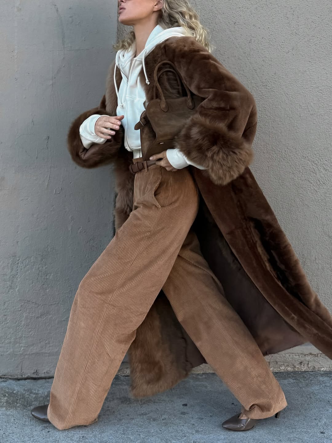 Elsa Hosk wearing the 2026 corduroy pant trend.