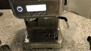 cleaning the frother on the casabrews 5700pro