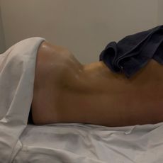 Ash trying Sophia Grainge's body sculpting lymphatic drainage