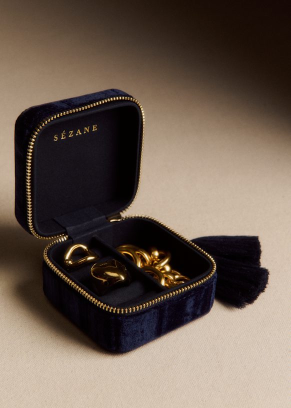 Embossed Velvet Jewelry Case - Navy Blue - Polyester - S&amp;eacute;zane