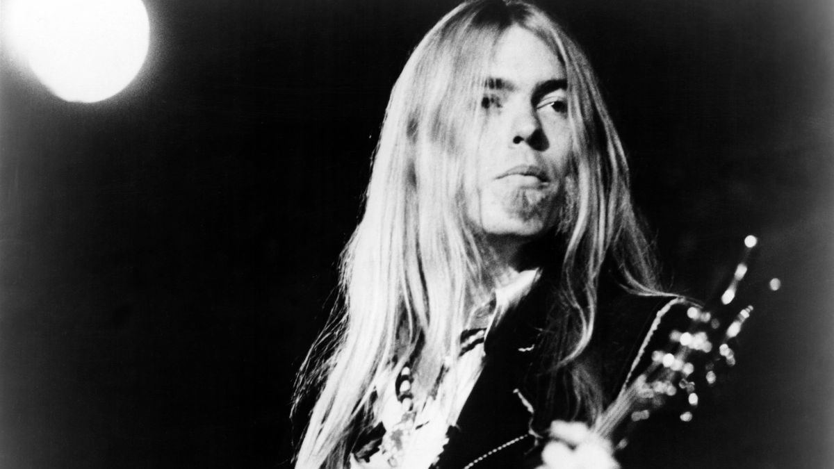 Photo of ALLMAN BROTHERS and Greg ALLMAN; Greg Allman performing on stage