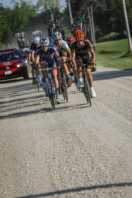 Mike Creed (Optum) leads a group through a gravel road section.