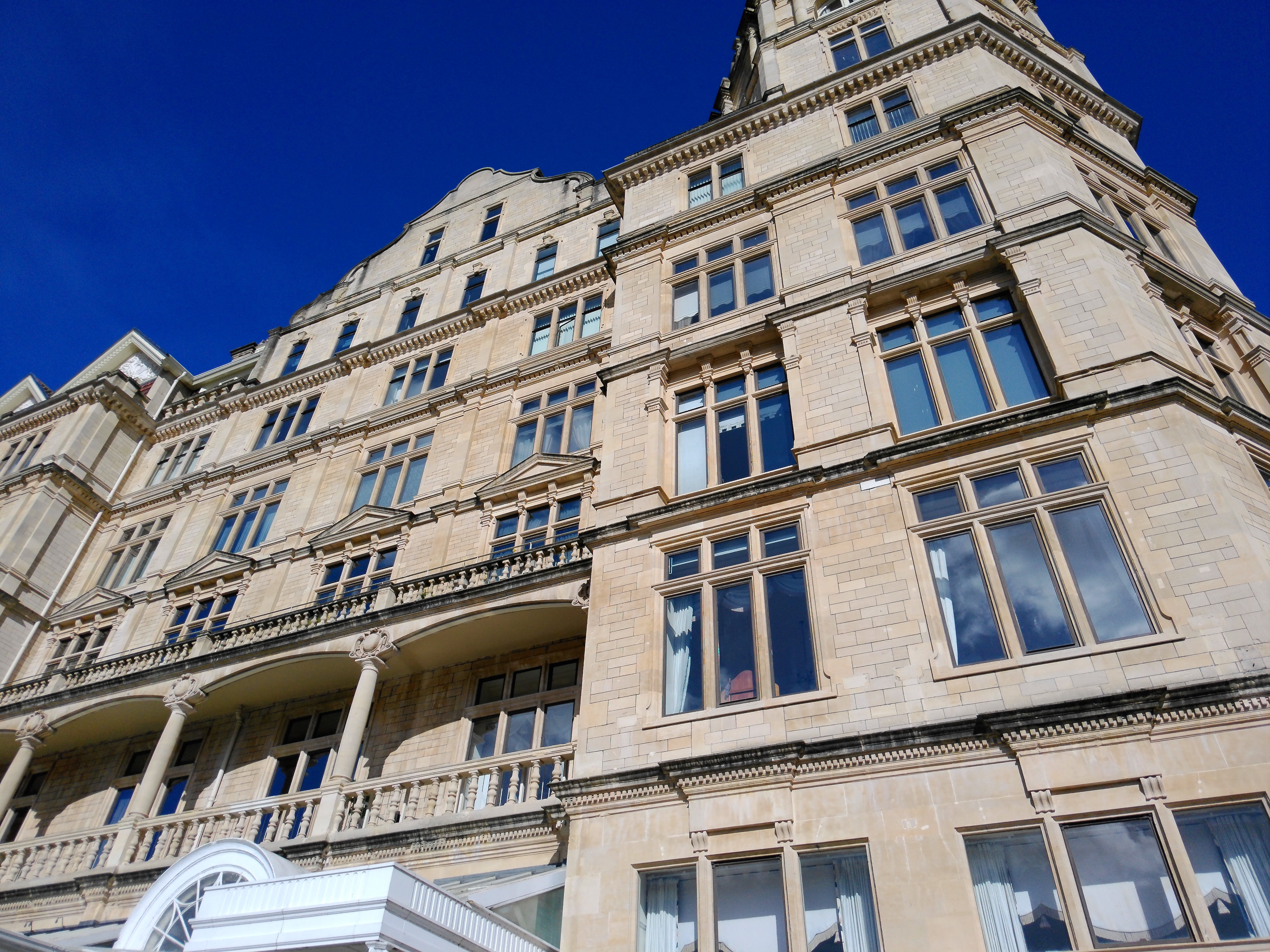 Yashica FX-D S300 sample shot