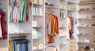Wardrobe storage with open rails and shelving