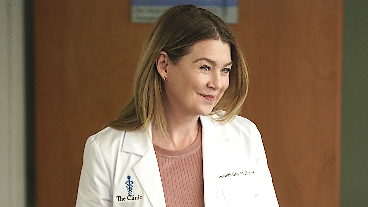 Meredith Grey smiles on Grey&#039;s Anatomy.