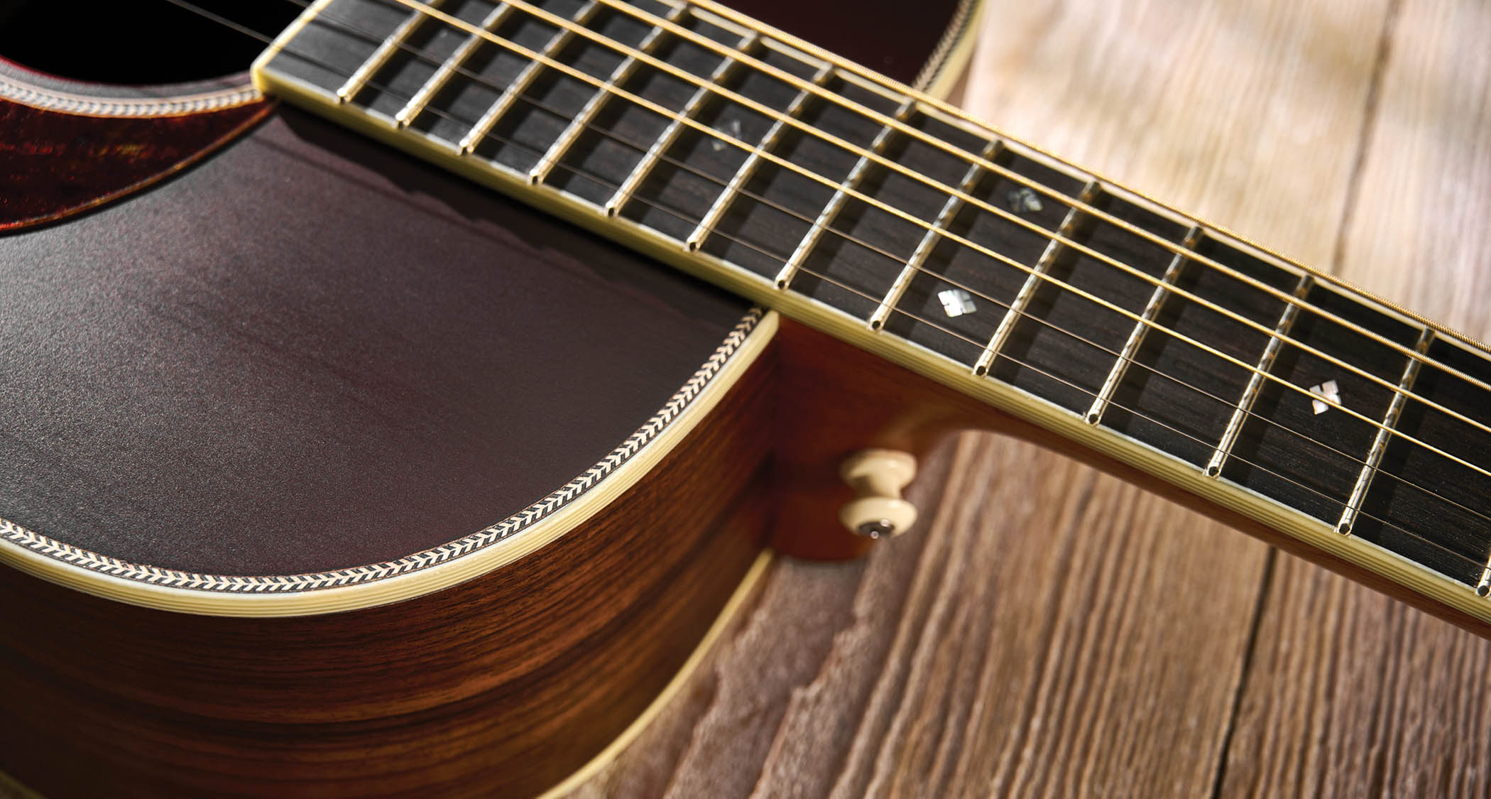 JWJ Chorale Select: A downsized slope-shouldered acoustic that has been&amp;nbsp;specially voiced to accompany a singer