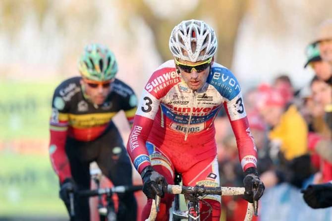 Kevin Pauwels (Sunweb - Revor) leads Nys