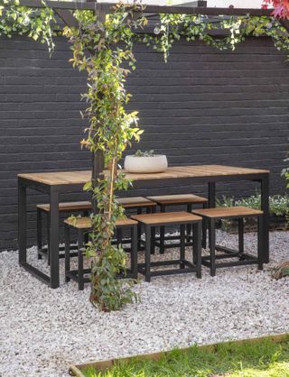 outdoor bench from Garden Trading
