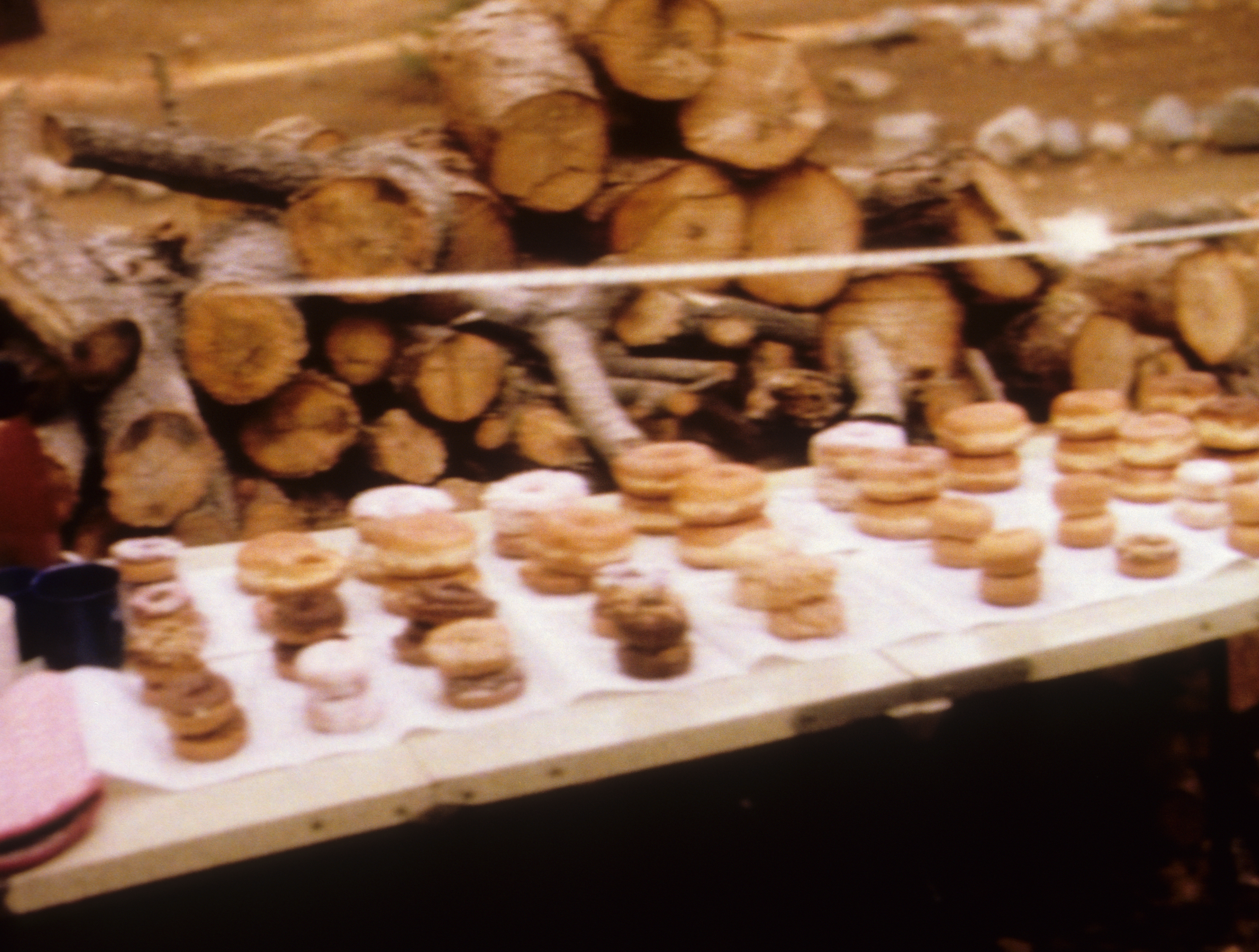 Twin Peaks still, showing log pile and cakes