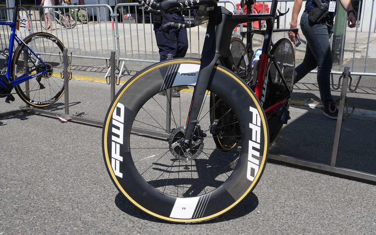 The FFWD F9 Disc front wheel used by Total Direct Energie adds a new level to deep dish rims
