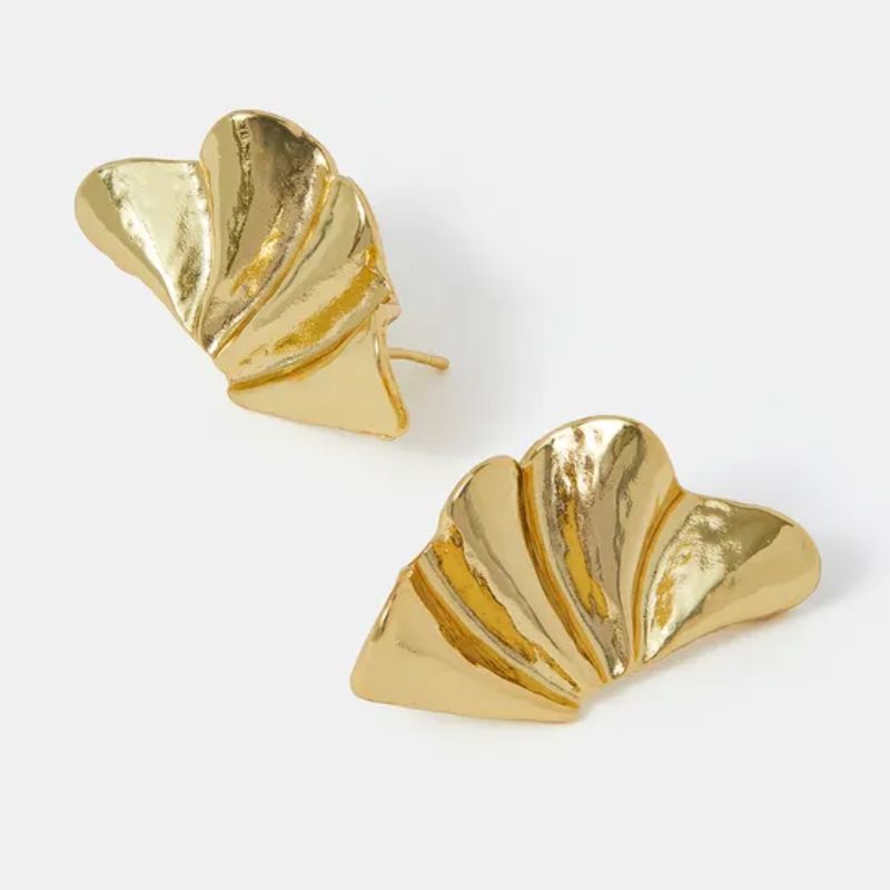 Gold, oversized, fan-shaped stud earrings