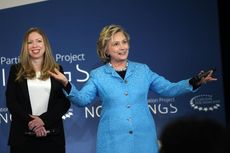 'Baby truthers' see Chelsea Clinton's pregnancy as an elaborate Clintonian scheme