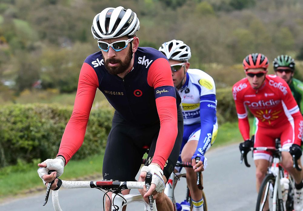 Bradley Wiggins rode with his new team for the first time.