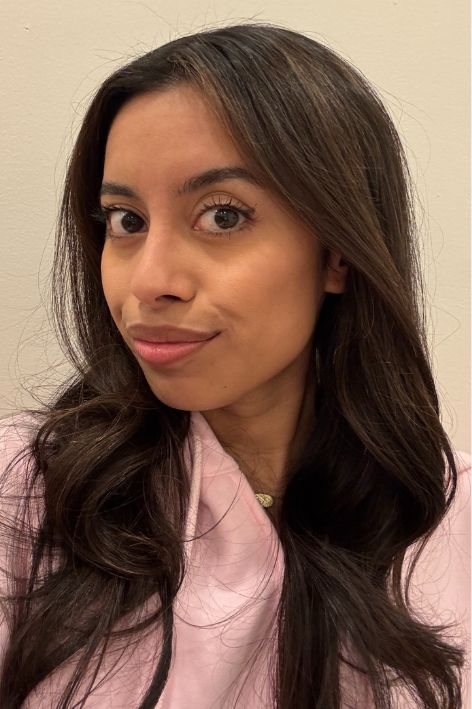 Ruby Ford-Dunker before, during, and after testing the Rare Beauty by Selena Gomez Soft Pinch Liquid Contour. 