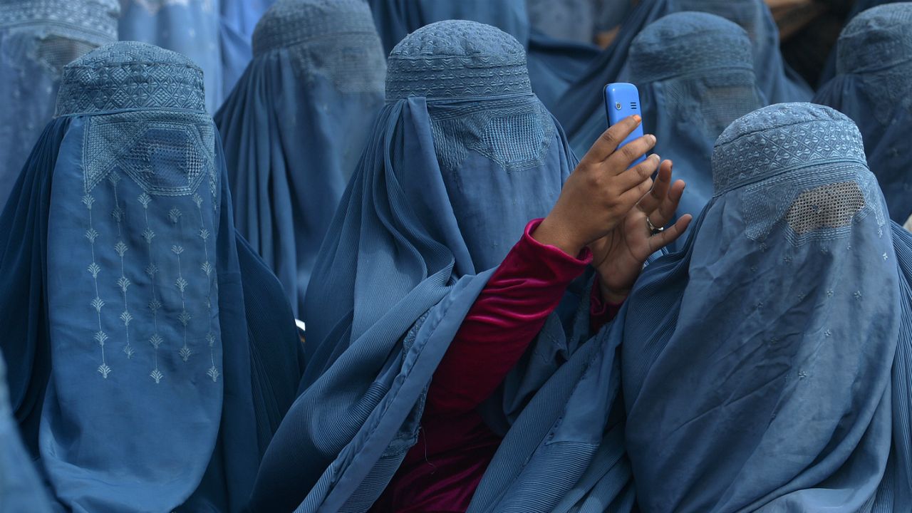 Burqa, veil