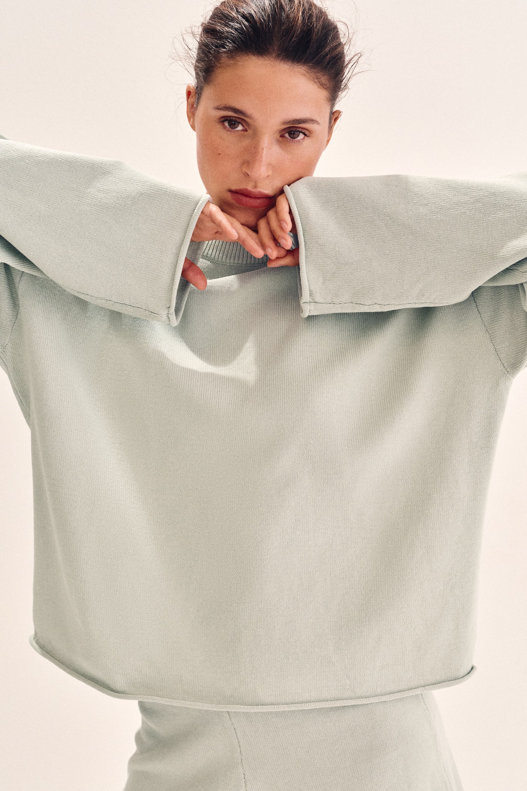 Roll-Edge Jumper - Light Beige