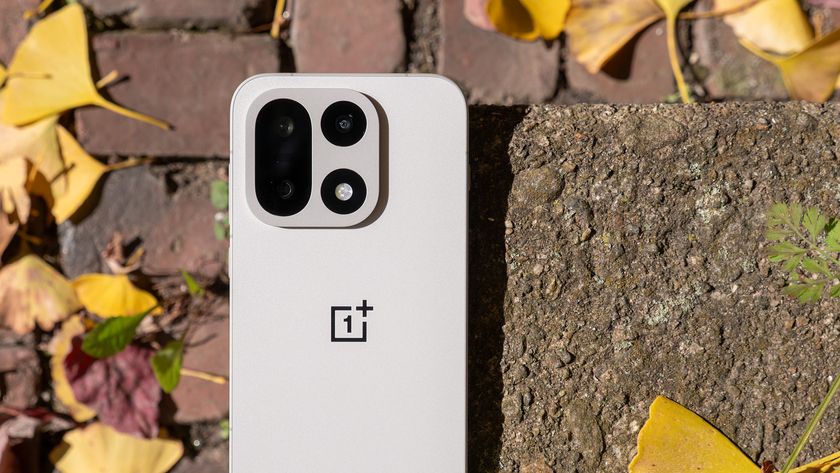 The squared-off camera module on the Sand Storm OnePlus 15