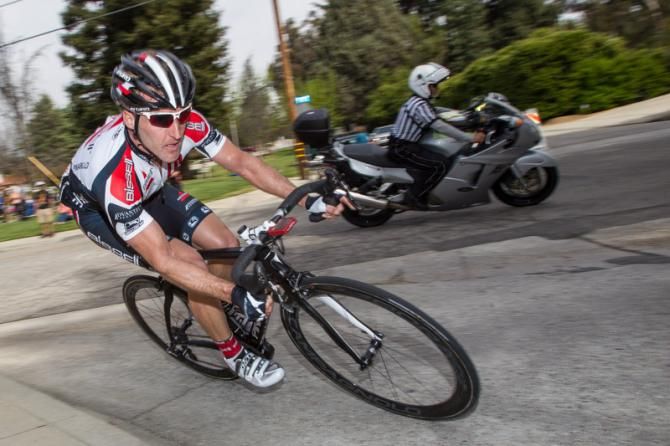 Frank Pipp (Bissell) catches back on to the front group.