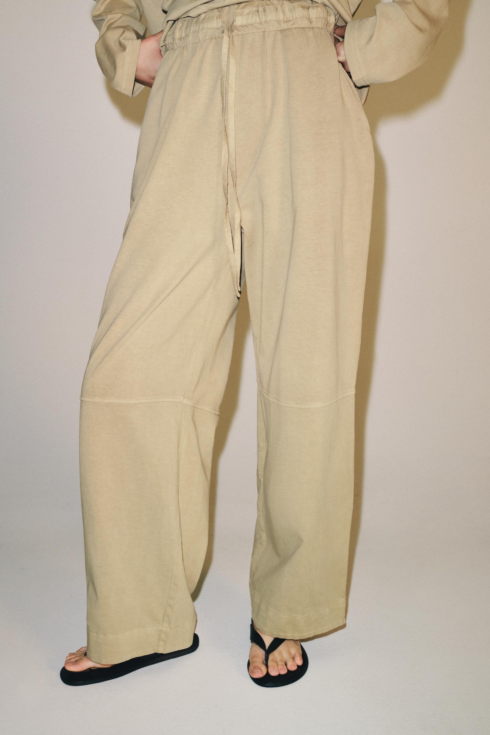 Cotton Balloon Trousers - Taupe Brown - S