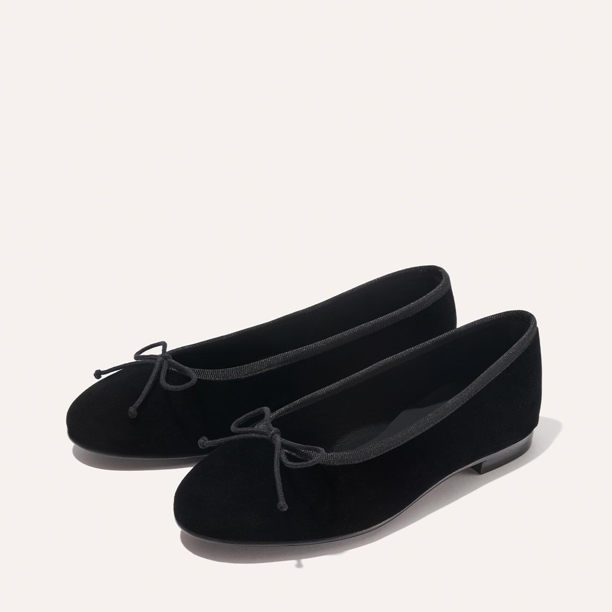 The Demi - Black Velvet