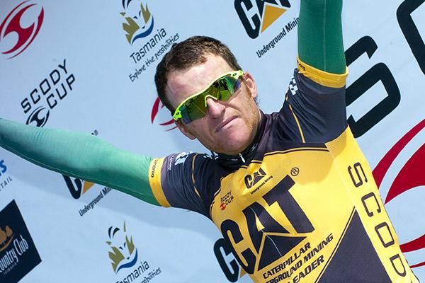 New Zealander Gordon McCauley (Hyster-Total Rush) holds onto a commanding lead in the tour after eight stages.