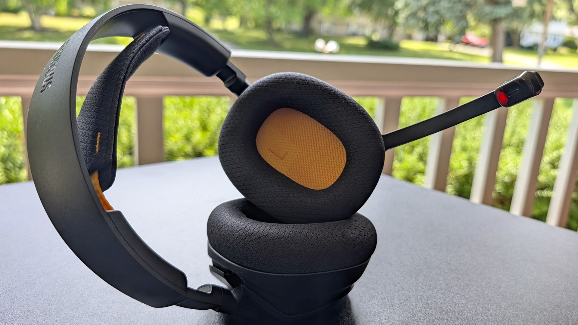 Glorious Wireless InfinitePlay Gaming Headset Review